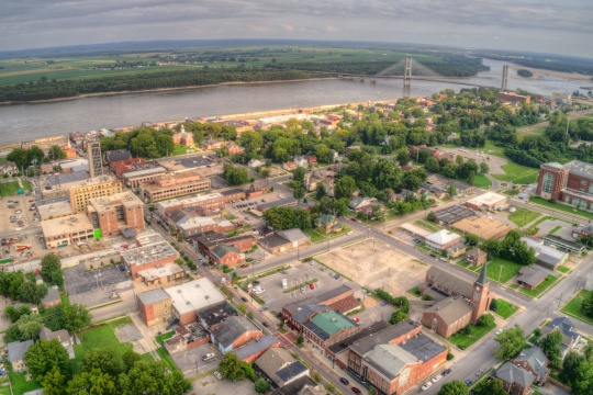 Cape Girardeau is a City on the Mississippi River and border between Missouri and Kentucky