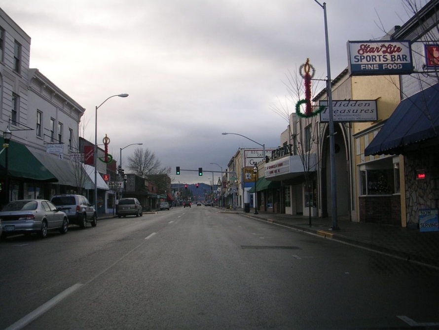 Main Street in Lebanon Oregon