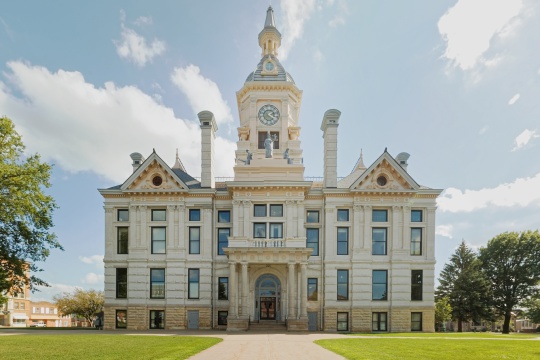 The beautiful Marshall County, Iowa courthouse as seen in 2017. This majestic building was designed by the same firm as the Iowa State Capitol building and was completed in 1886.