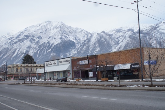 Springville Utah Main Street With Mountain Background