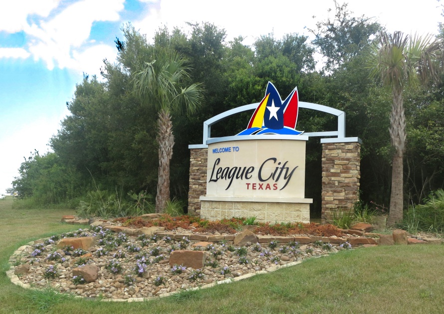 Welcome to League City Sign in Texas